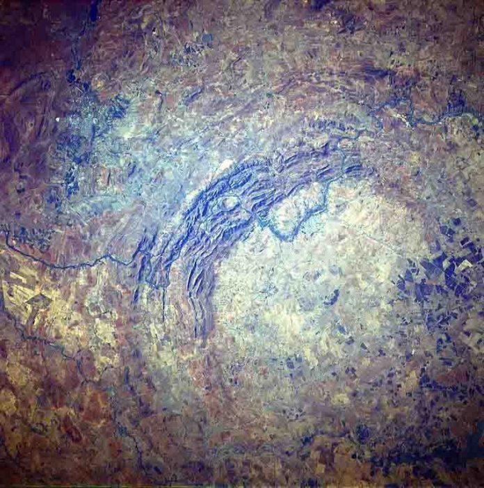 10 Biggest Impact Craters On Earth Geology Page