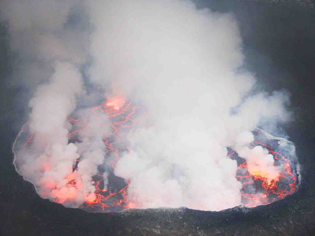 First global maps of volcanic emissions use NASA satellite data ...