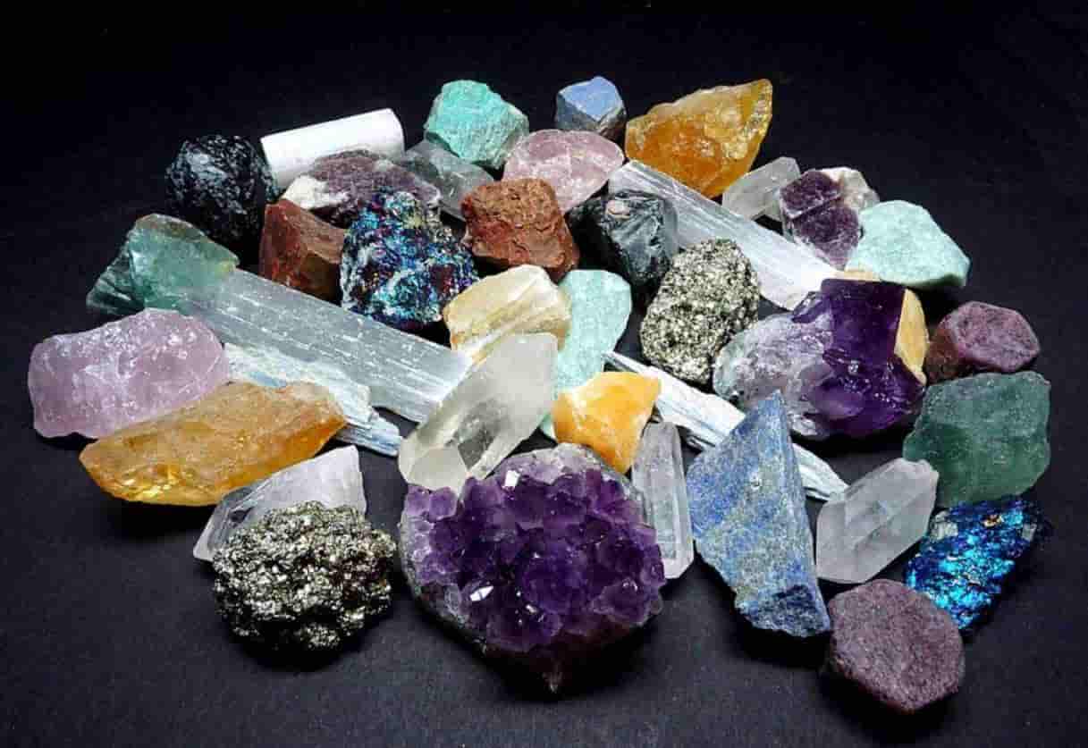 rock-forming-minerals-10-most-common-rock-forming-minerals-geology-page
